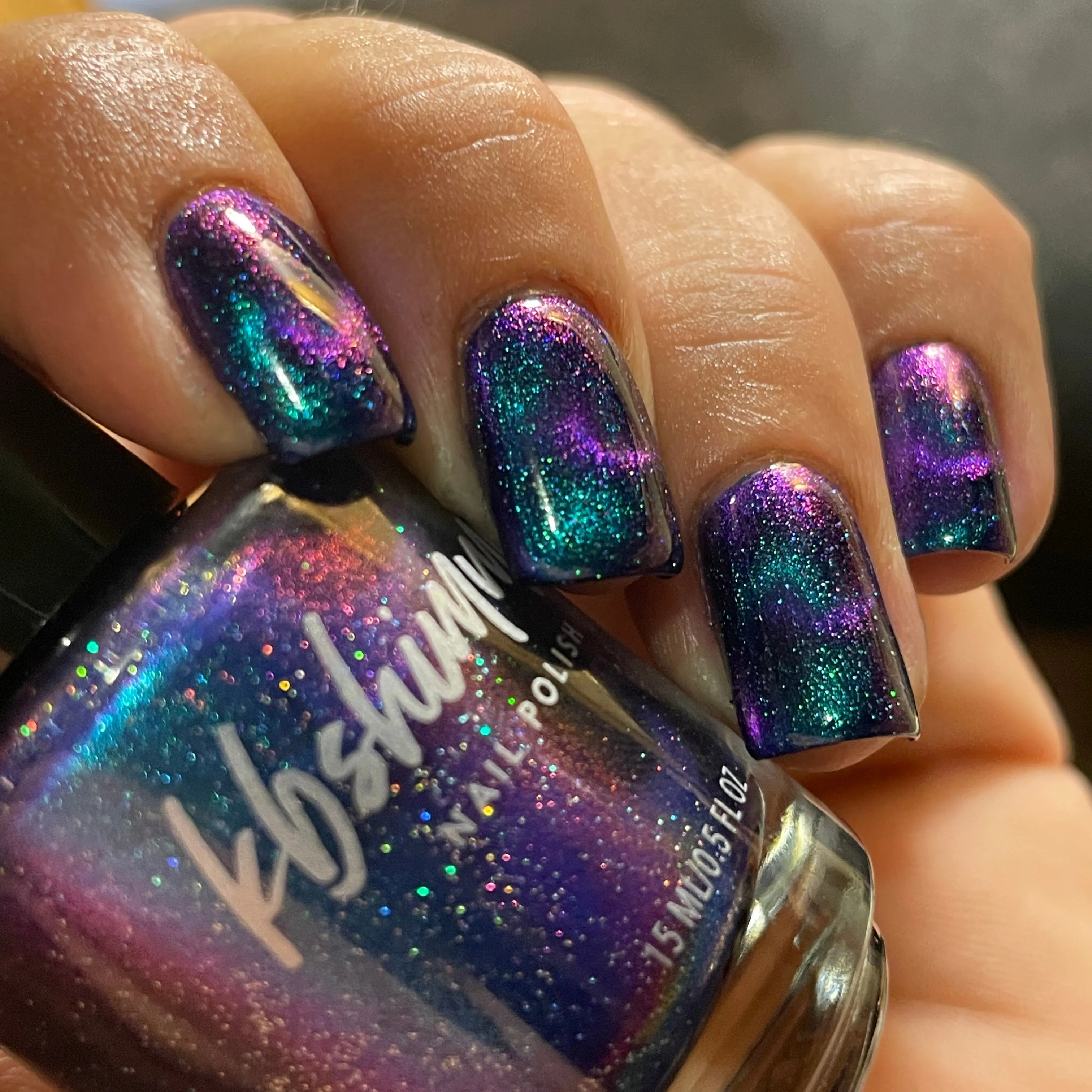 KBShimmer - Nail Polish - How Polarizing Multichrome Magnetic