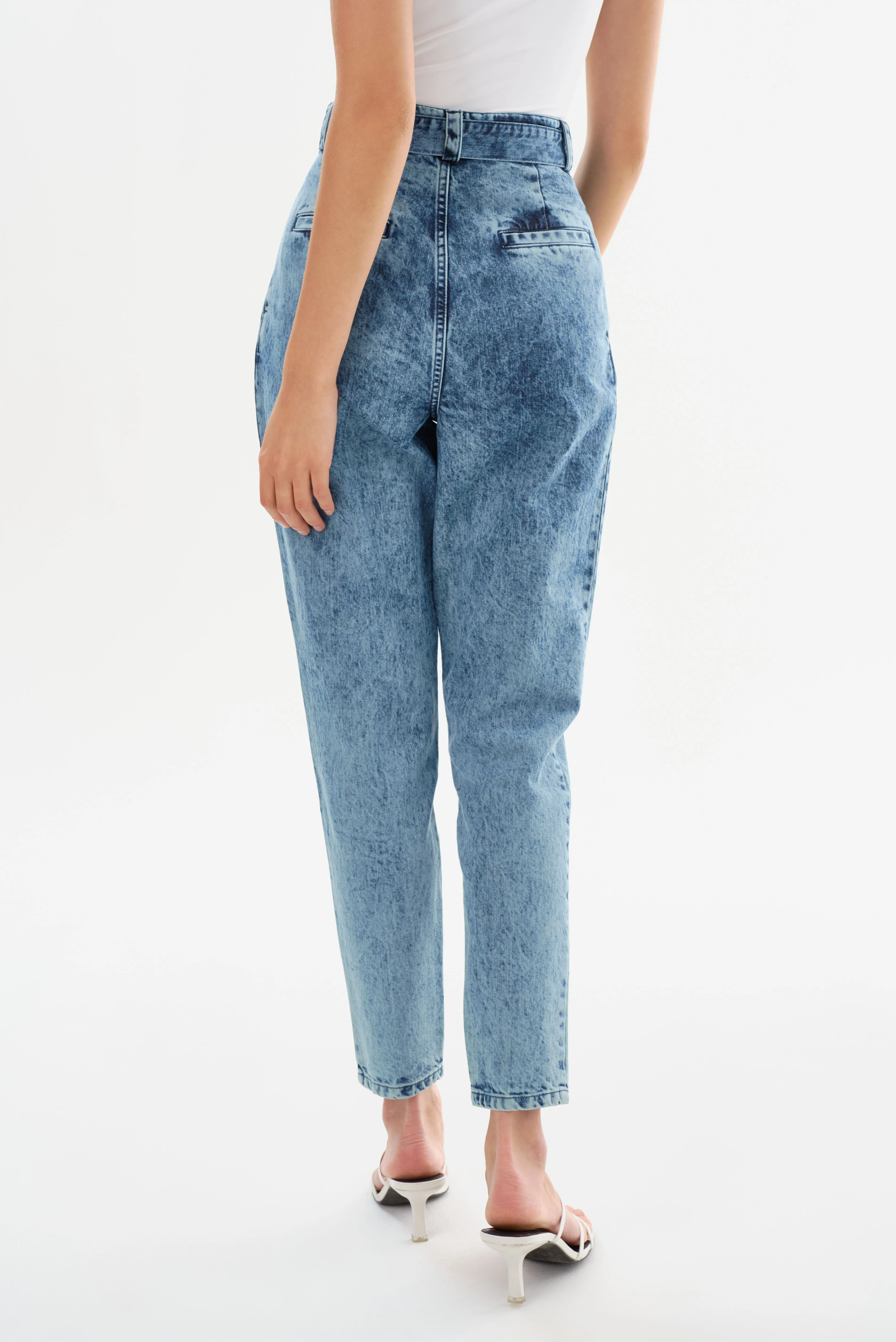 MERANA | Belted Denim Trousers